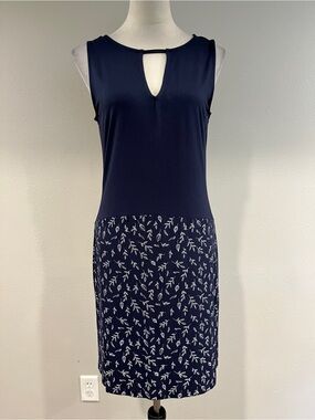 Navy Sleeveless Keyhole Dress with Printed Skirt size PS